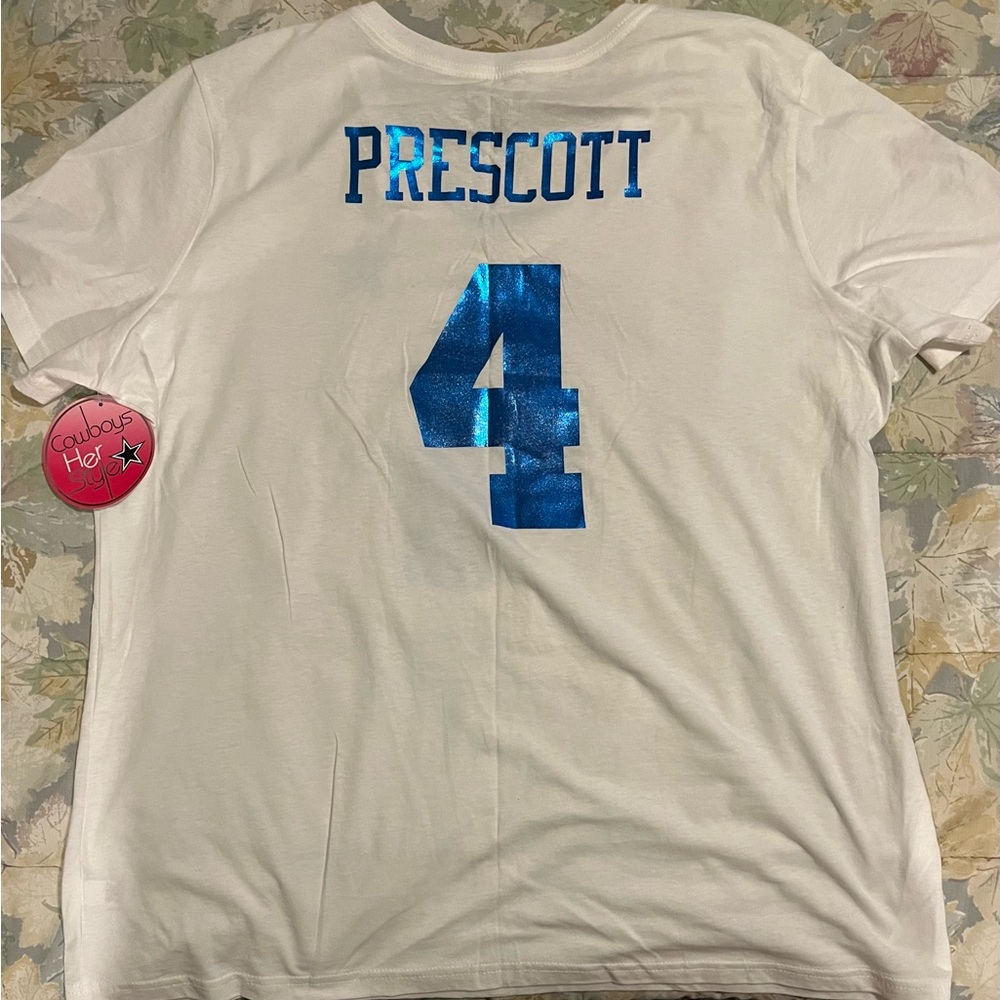 Cowboys Her Style White T-Shirt with Blue Prescott 4 Design NWT